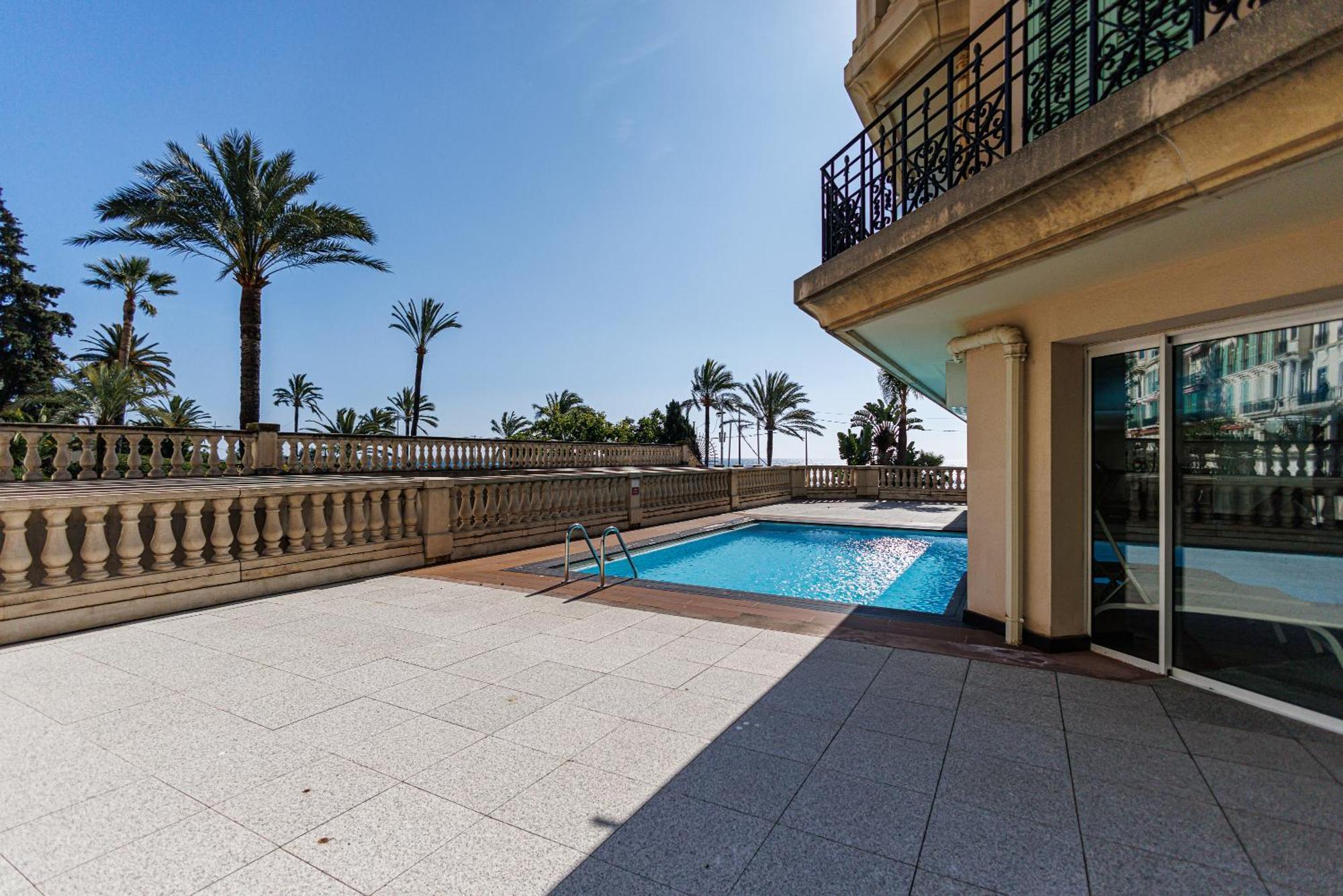 Le Victoria, Elegant T2 Au Bord Des Plages, Piscine, Sauna Menton Exterior photo